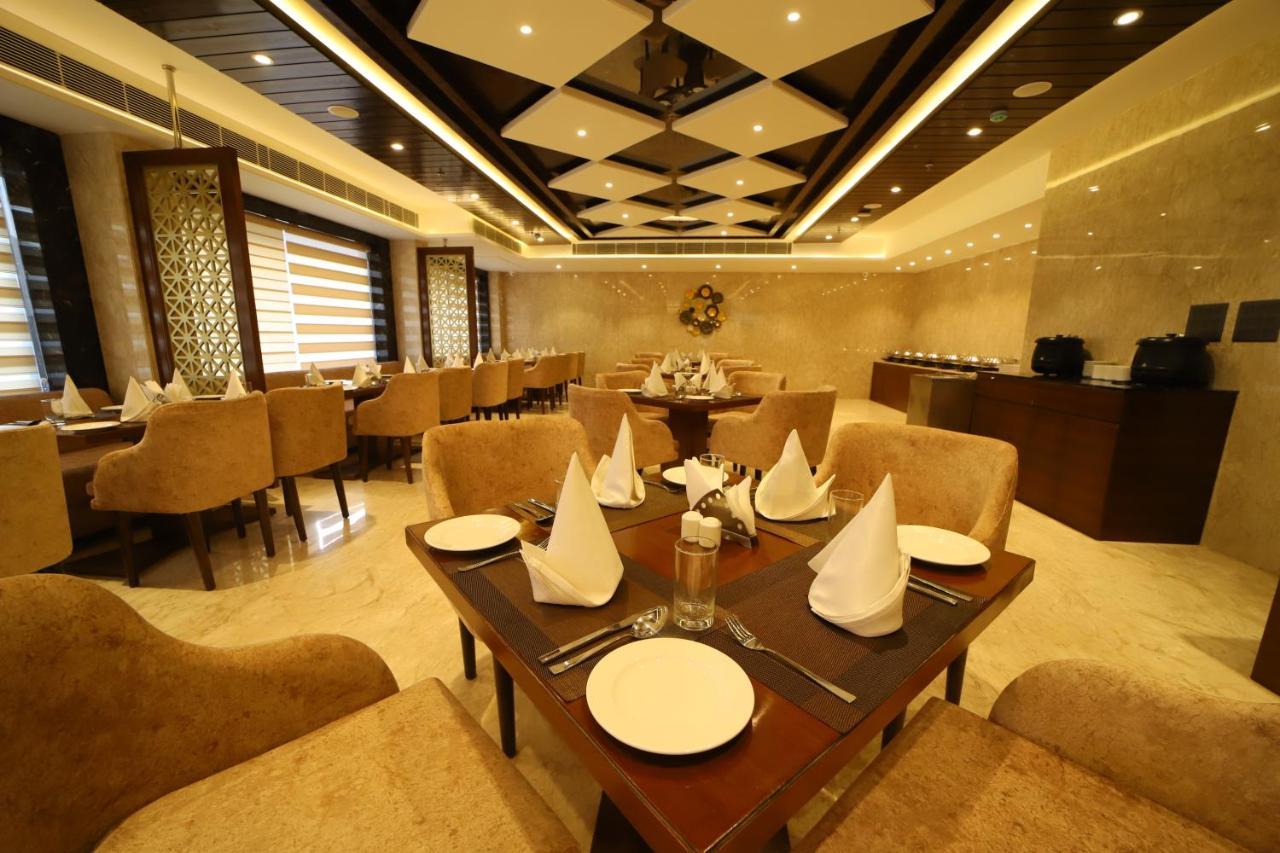 Hotel Dvij Inn Jaipur Ngoại thất bức ảnh