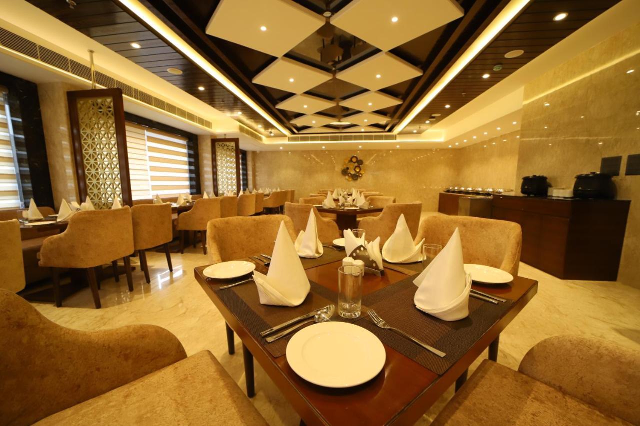 Hotel Dvij Inn Jaipur Ngoại thất bức ảnh