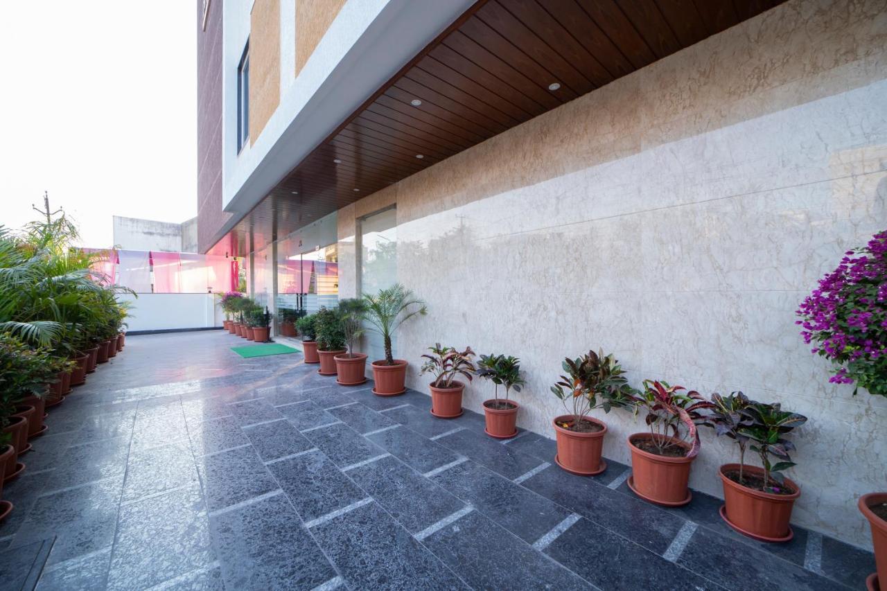 Hotel Dvij Inn Jaipur Ngoại thất bức ảnh